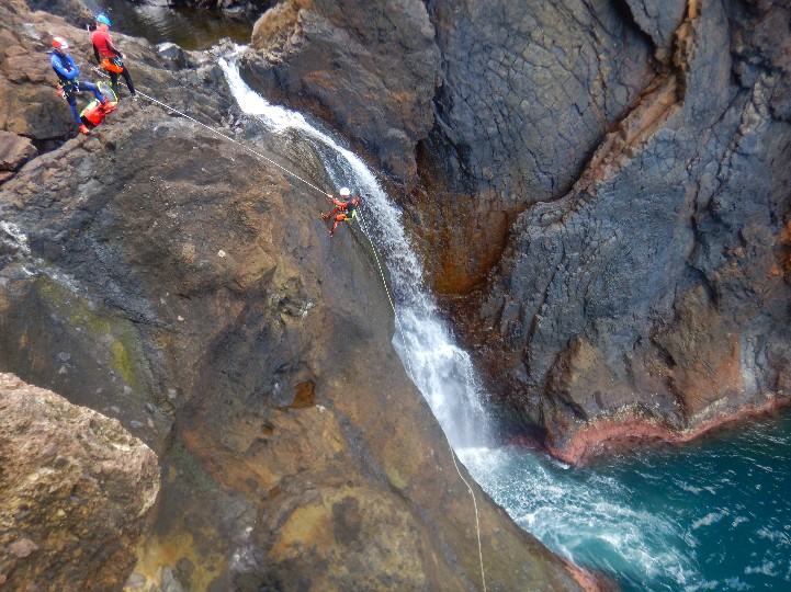 Canyoning-aux-acores-11