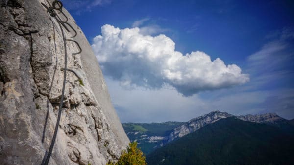 Via-ferrata-de-la-Roche-Veyrand-1-2